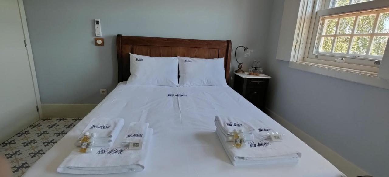 Vila Nazaré Bed and Breakfast Castro Daire Esterno foto