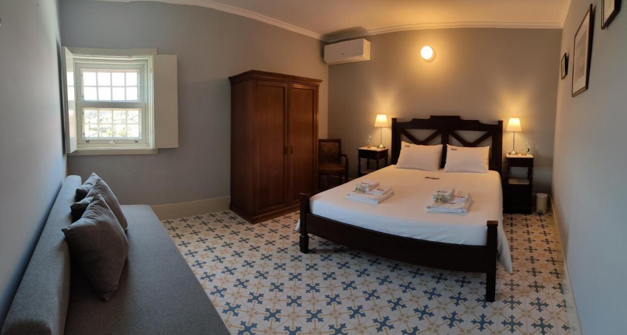 Vila Nazaré Bed and Breakfast Castro Daire Esterno foto