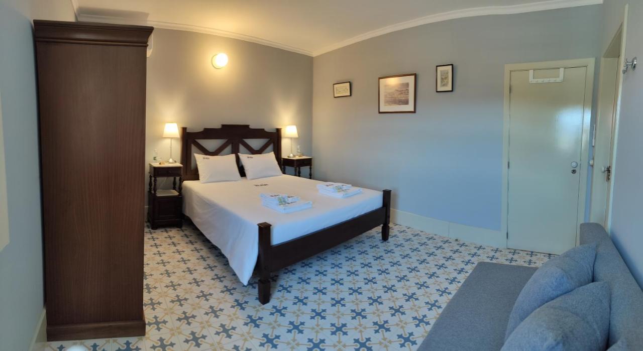 Vila Nazaré Bed and Breakfast Castro Daire Esterno foto